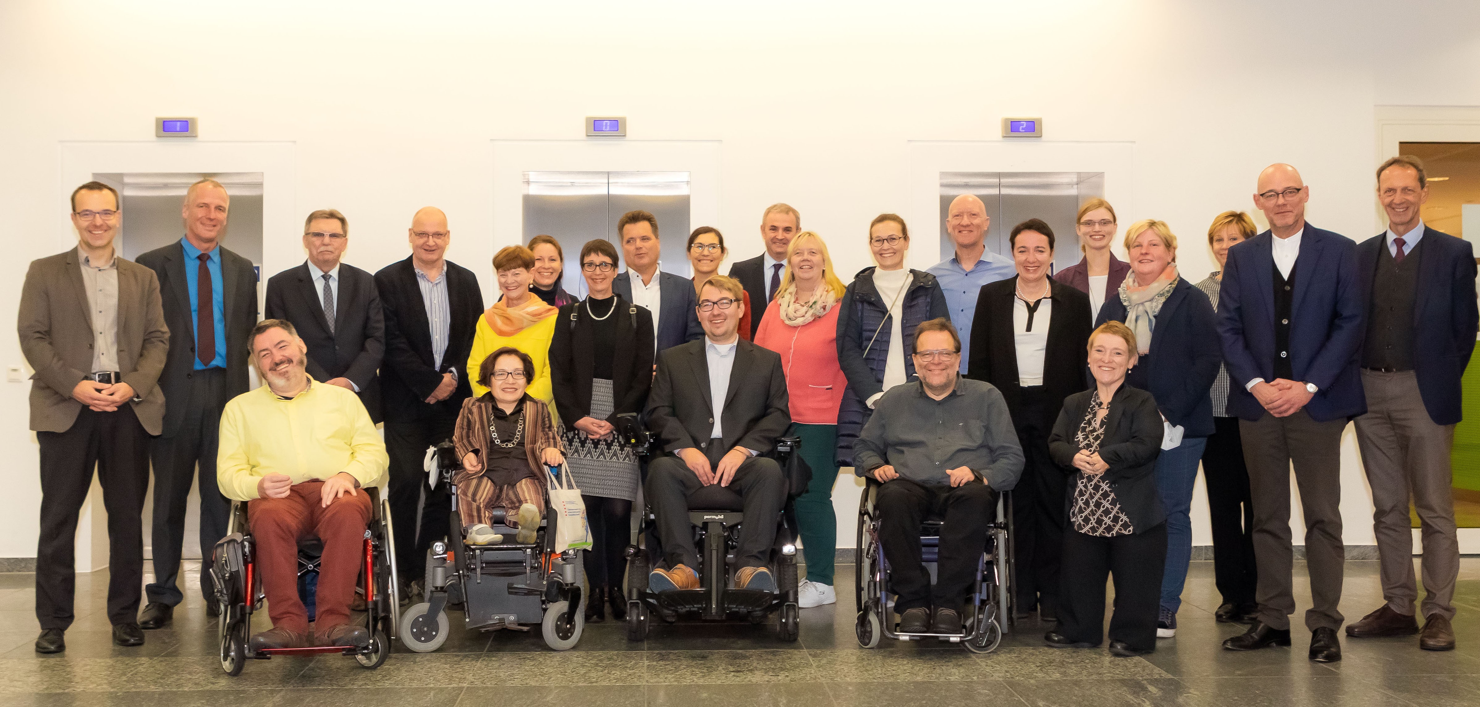 Gruppenbild der Behindertenbeauftragten des Bundes und der Länder Gruppenbild der Behindertenbeauftragten des Bundes und der Länder